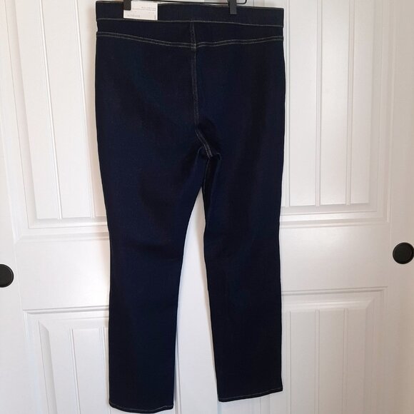 Soft Surroundings NWT The Ultimate Pull On Slim Full Length Jeans Marina Wash L - Picture 6 of 14